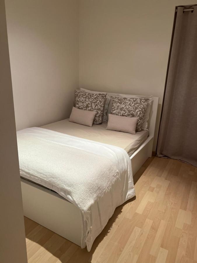 Saint-Cosme Home 샬롱쉬르송 외부 사진
